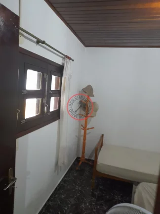 Imagem Casa com 3 quartos , + 1casa de com 2 quartos, terreno de 1020 metros, próximo a praia (200METROS) e de todo comércio local