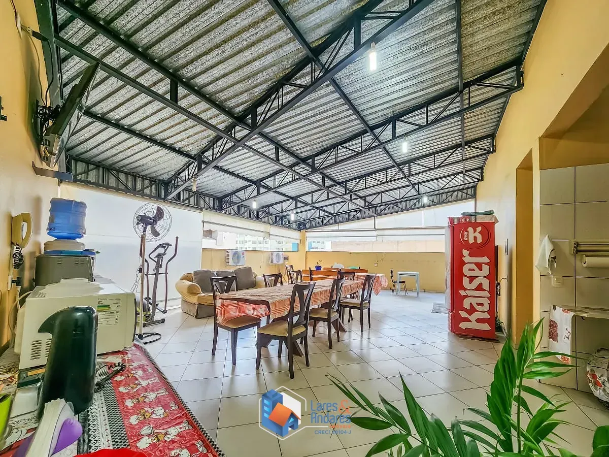Imagem Casa comercial para venda em Liberdade, 700m²