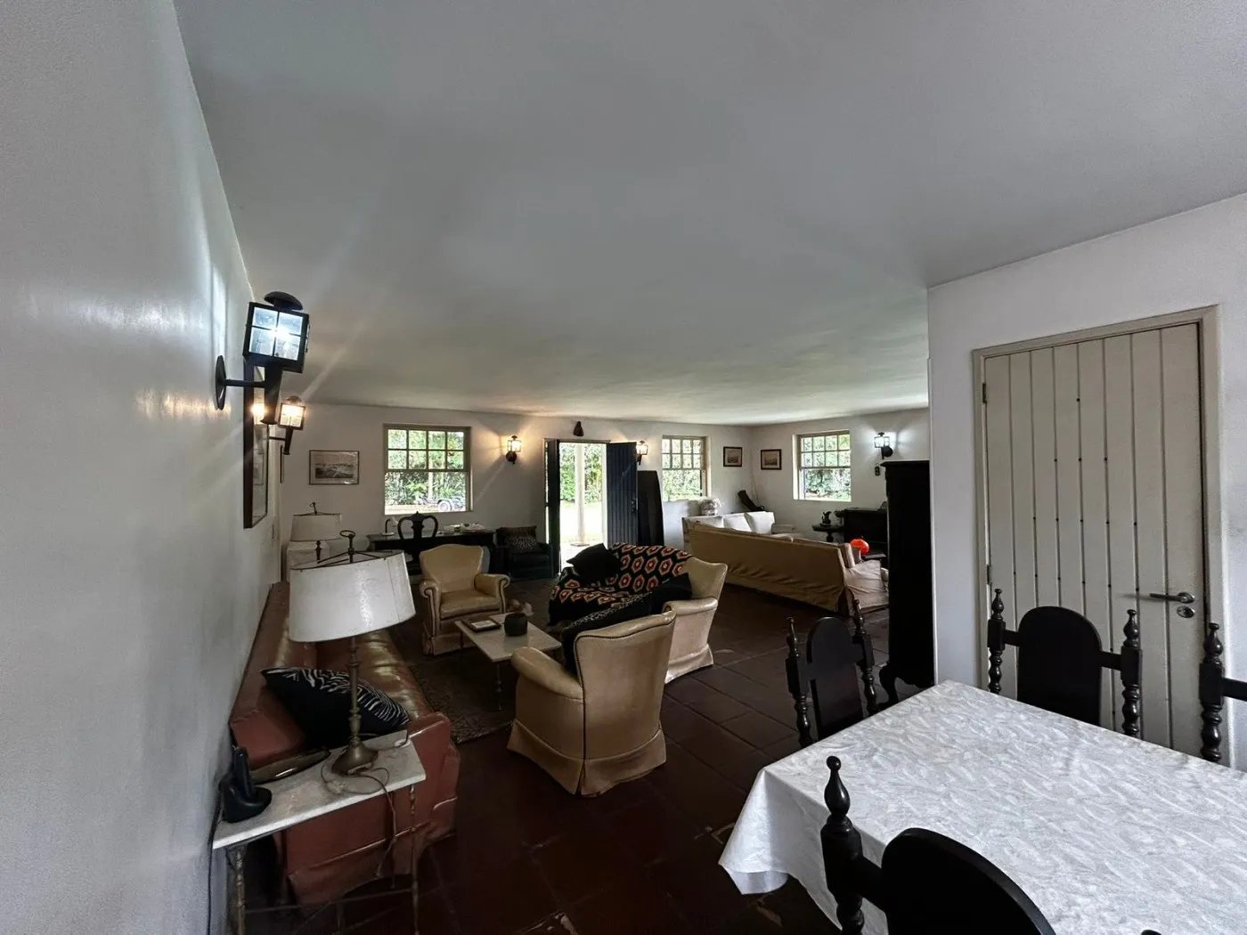 Imagem Casa para Venda em Petrópolis / RJ no bairro Nogueira
