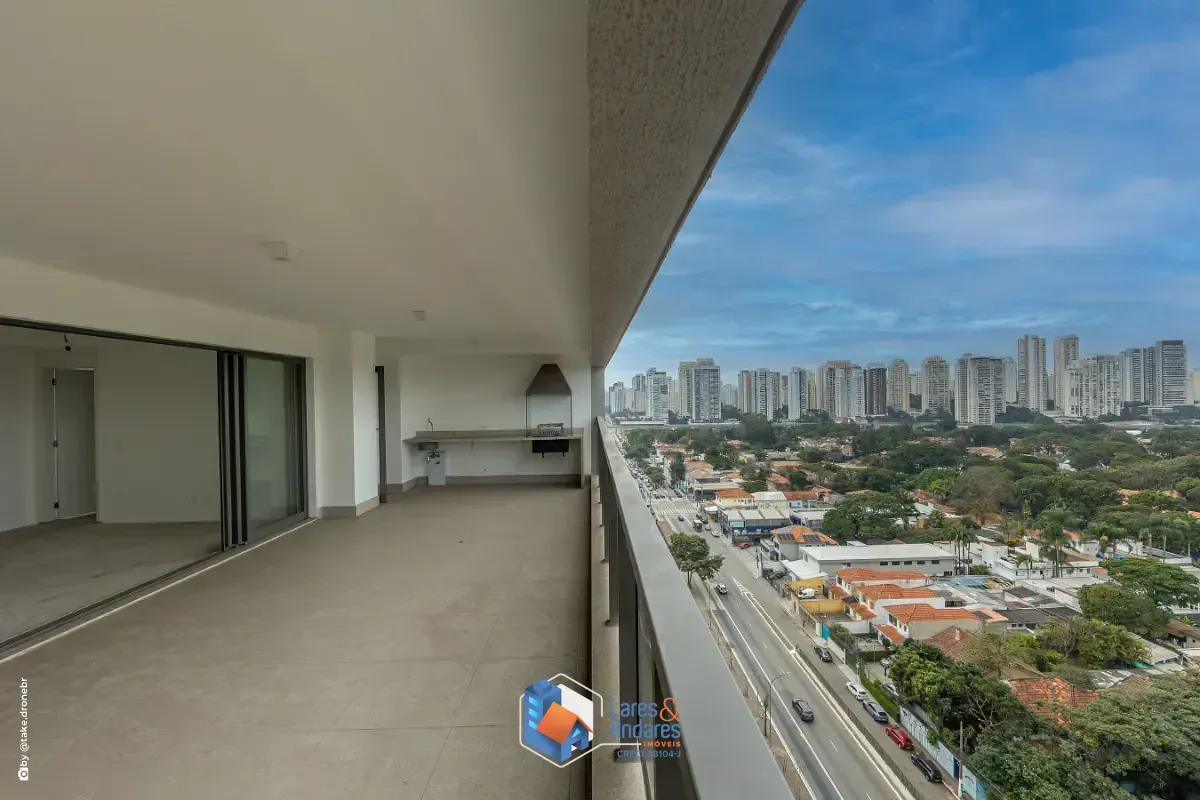Foto do imóvel Apartamento para venda em Brooklin Paulista com 3 quartos, sendo 3 suítes, 166m² em Rua Laplace