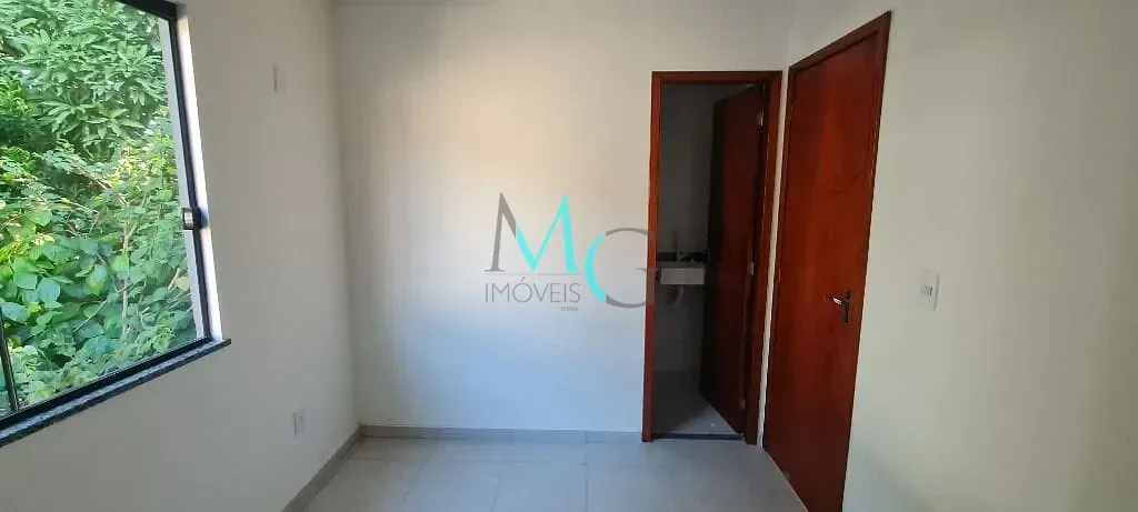 Imagem Casa com 2 dormitórios à venda, 80 m² por R$ 295.000,00 - Campo Grande - Rio de Janeiro/RJ