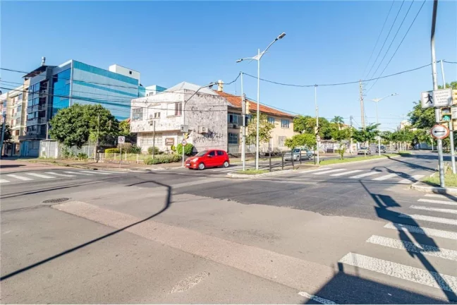 Foto do imóvel Edifício Comercial para venda em Porto Alegre