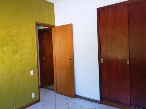 Imagem Apartamento com 2 Quartos à Venda, 70 m² em Centro - Niterói