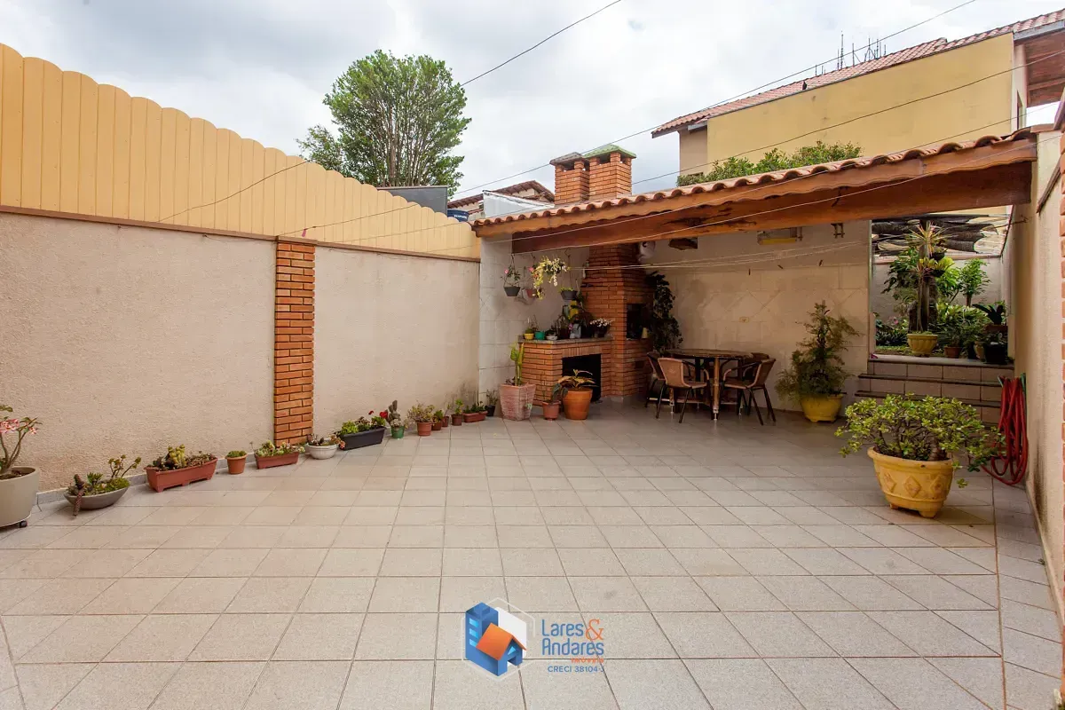 Imagem Sobrado para venda em Pirituba com 4 quartos, sendo 2 suítes, 242m²