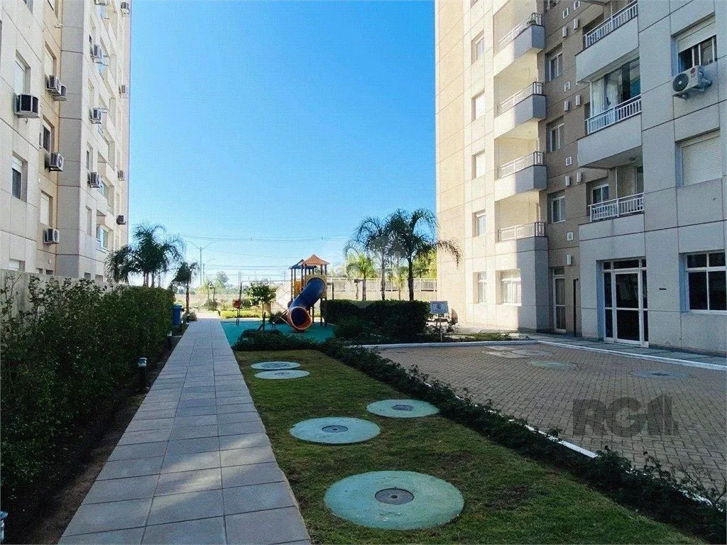 Imagem Apartamento para Venda - 60m², 3 dormitórios, 1 vaga - Humaitá