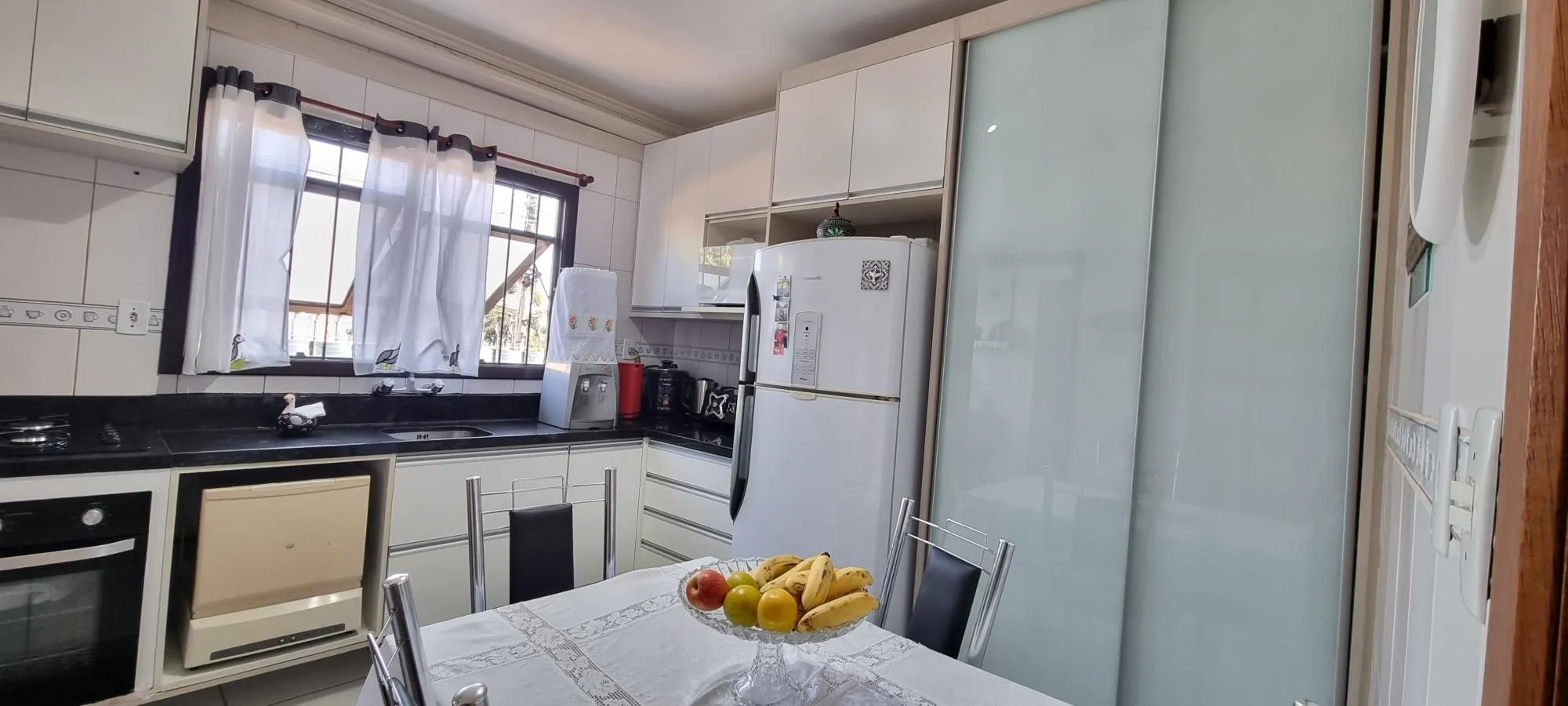 Imagem Casa 3d com elevador 3WC, 2V Espirito Santo Porto Alegre zona sul