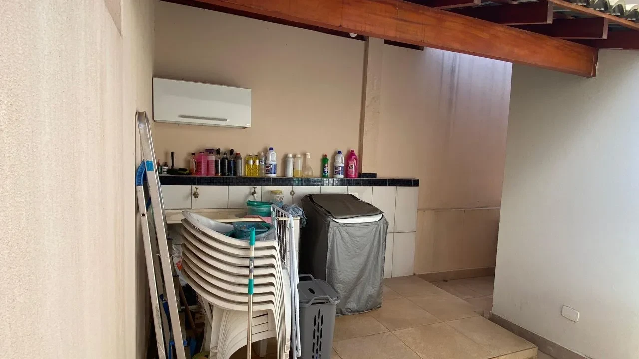 Imagem Casa com 3 Quartos à Venda, 96 metros em Jardim Ouro Verde - Presidente Prudente