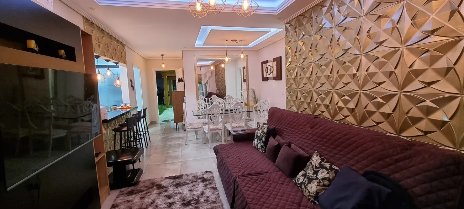 Imagem Casa Térrea Moderna e Funcional em Condomínio Fechado Próximo ao Centro com Jacuzzi, Churrasqueira e Mais