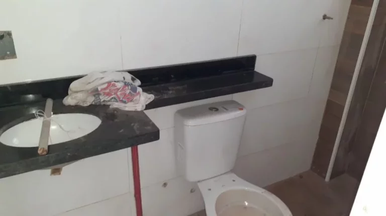 Imagem CASA DE CONDOMÍNIO NO MARACANÃ 2 DORMITÓRIOS 1 SUÍTE!!!