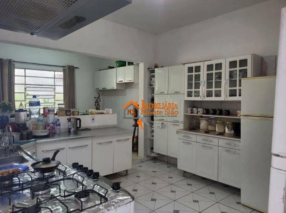 Imagem Sobrado com 4 dormitórios à venda, 200 m² por R$ 510.000 - Cidade Serodio - Guarulhos/SP