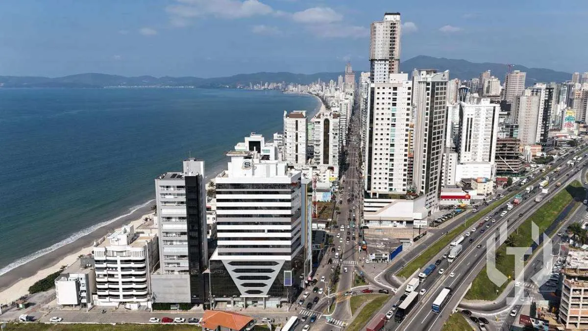Imagem Sala comercial à venda em Itapema, Meia Praia, 35,5m2