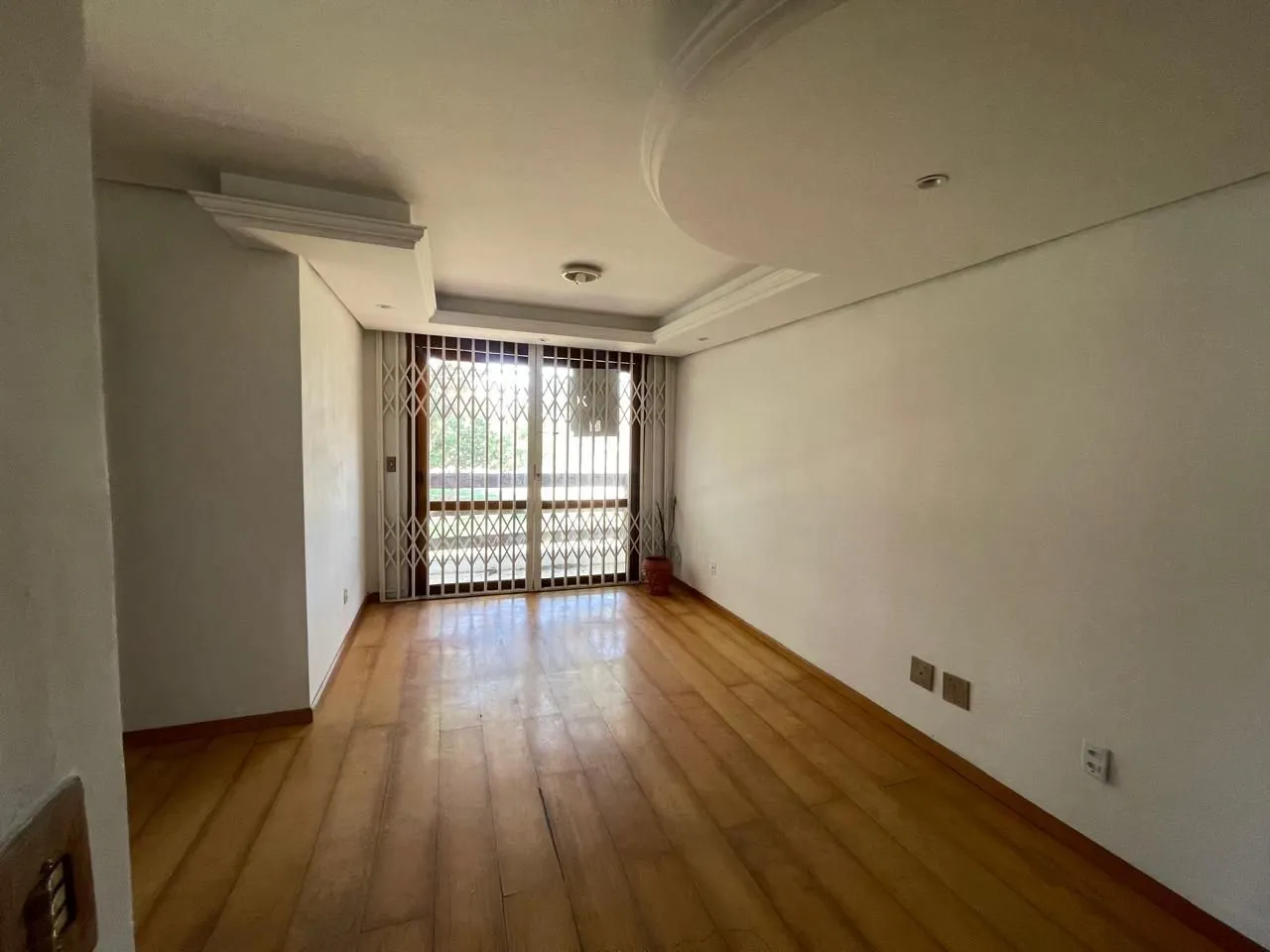 Imagem Apartamento com 02 dormitórios, 01 suíte, 74,53m2 privativos e 02 vagas de garagem cobertas!
