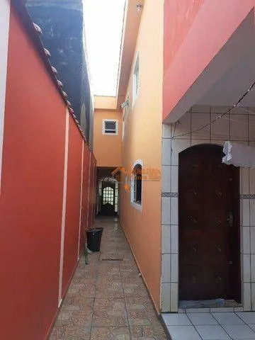 Imagem Casa com 2 dormitórios à venda, 250 m² por R$ 561.000,00 - Jardim Hanna - Guarulhos/SP