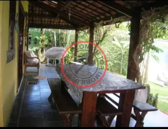 Imagem Casa Aconchegante estilo Fazenda, a uma quadra dz Praia de Maresias. com 4 quartos area gourmet, garagem e jacuzzi