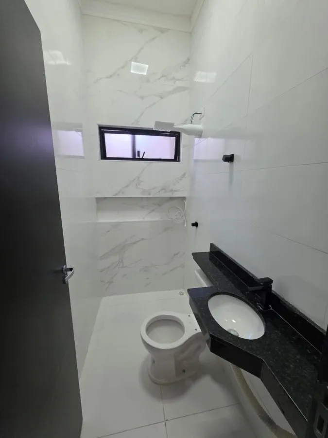 Imagem Casa para Venda em Mongaguá, Jardim Praia Grande, 2 dormitórios, 1 suíte, 1 banheiro, 2 vagas