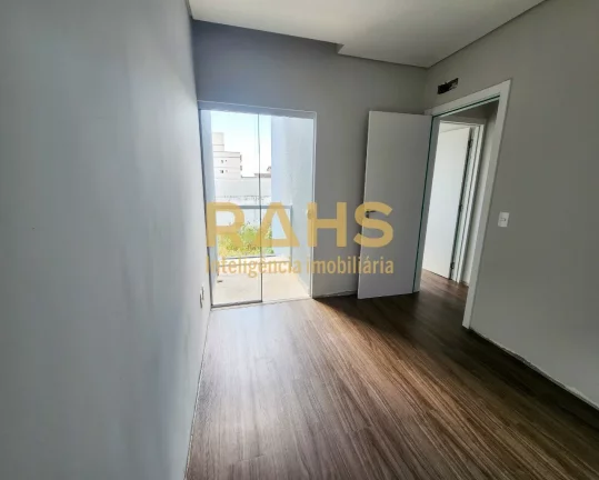 Imagem Sobrado Geminado Novo situado no bairro Bucarein, próximo ao Shopping Big! Em torno você vai encon...