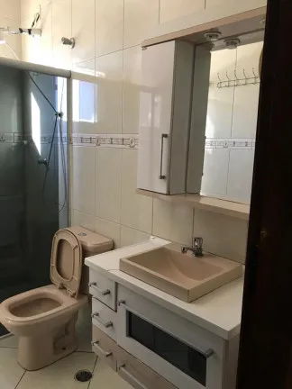 Imagem Sobrado com 3 Quartos à Venda, 200 m² em Jardim Iva - São Paulo
