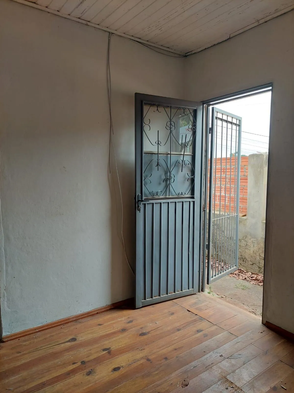 Imagem Casa com 2 quartos, 840m2, à venda em Viamão, Augusta