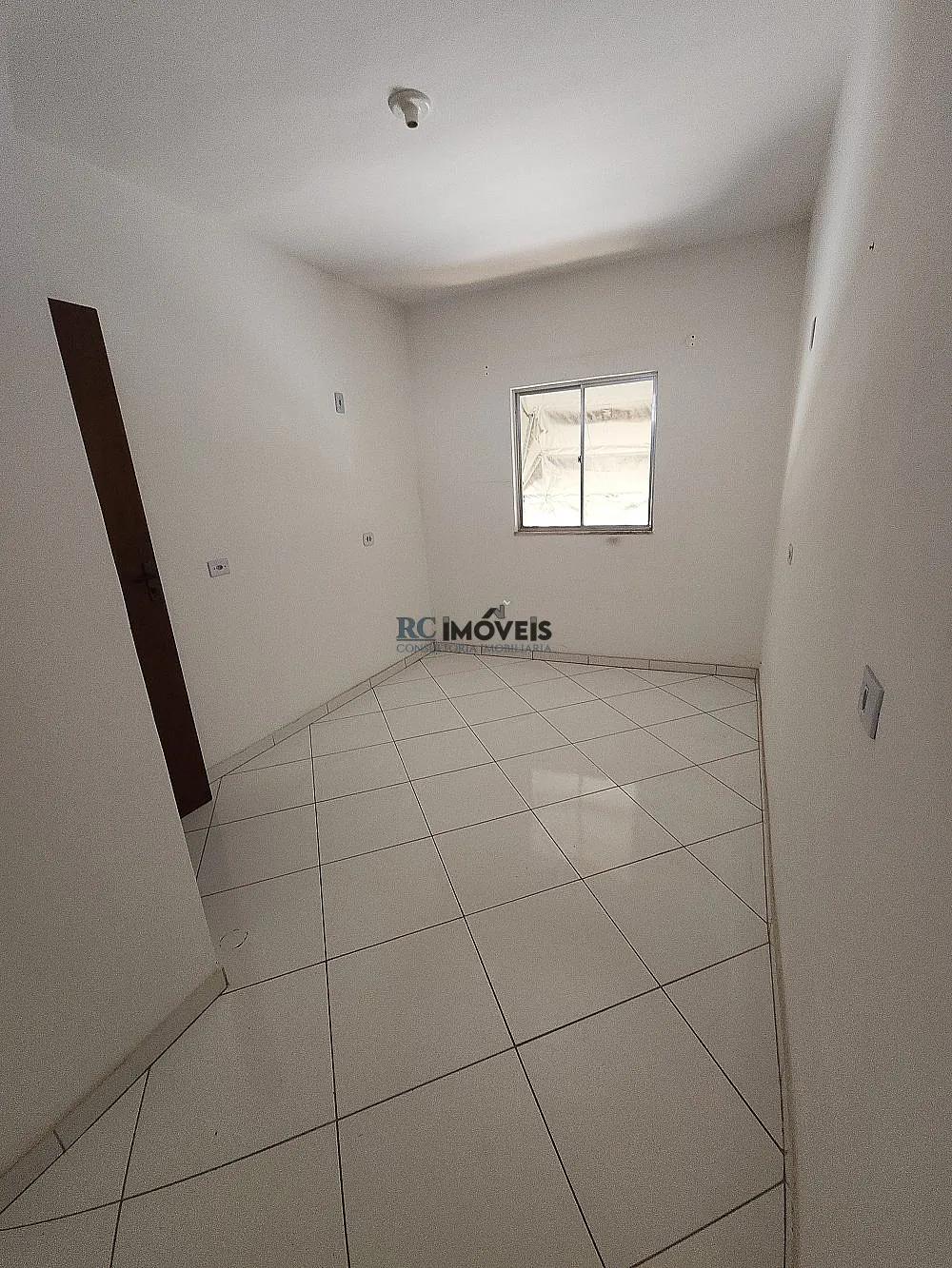 Imagem Casa a Venda no bairro Vista Alegre - São Gonçalo, RJ