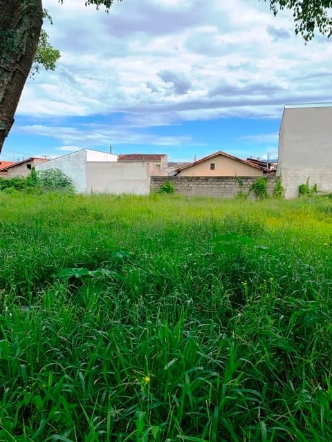 Imagem Terreno à venda 250M², Conjunto Residencial Araretama, Pindamonhangaba - SP