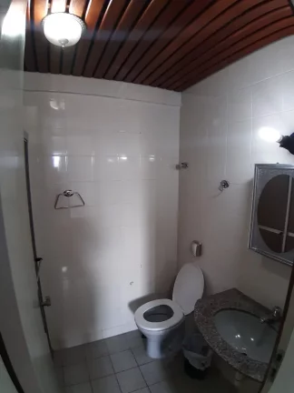 Imagem Apartamento composto de 2 Quartos (1Suíte) Sala de jantar e Estar uma Varandas Cozinha Área de Serviço 1 Vaga de Garagem.