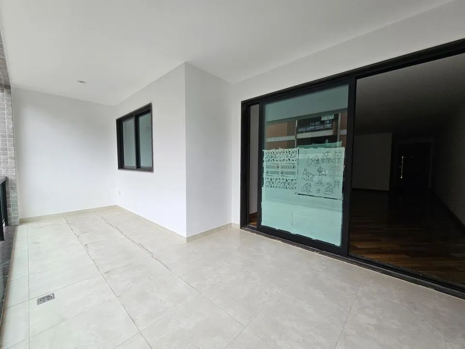 Imagem Apartamento para Venda em Teresópolis / RJ no bairro Agriões