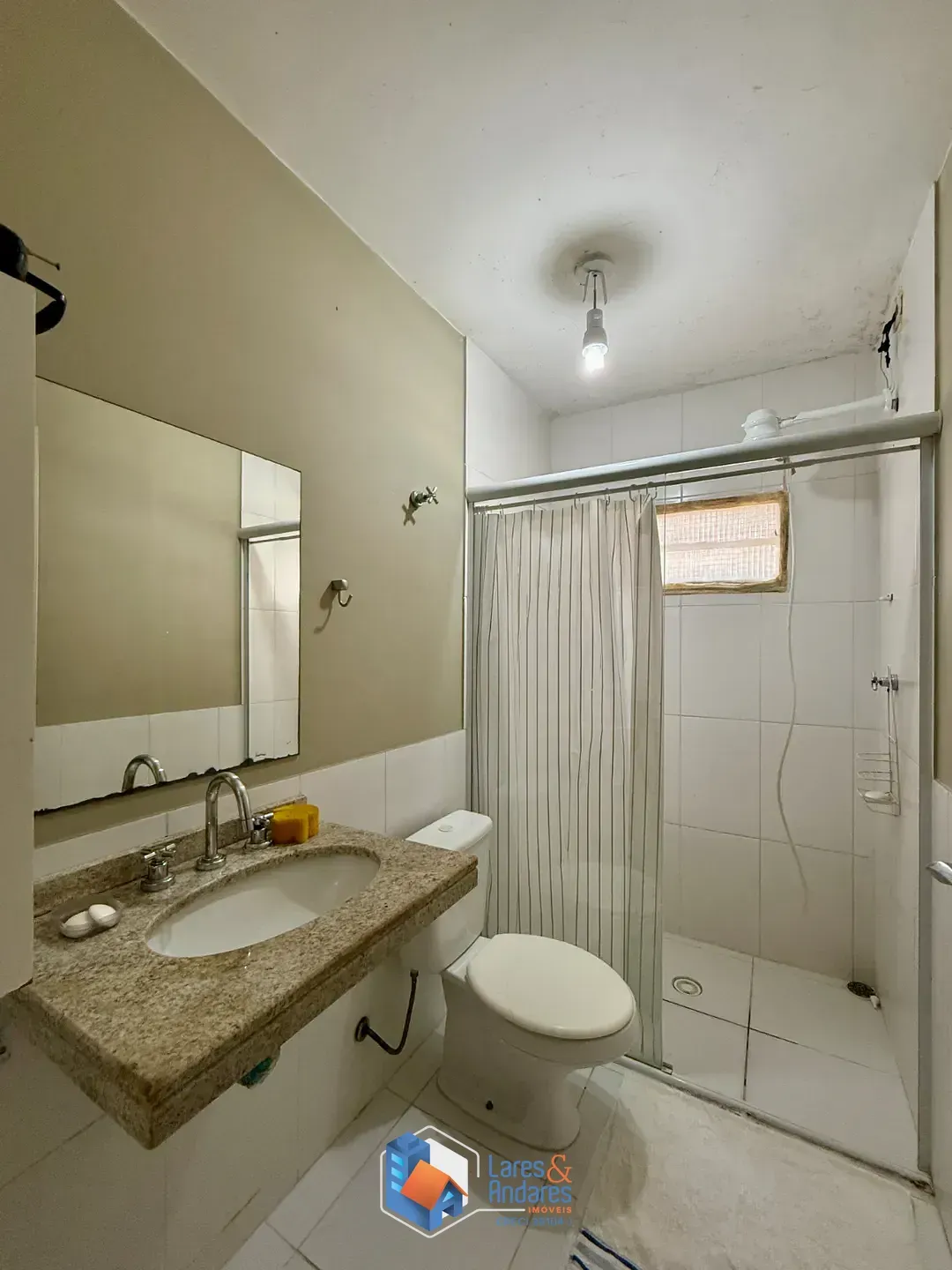 Imagem Sobrado para venda em Santo Amaro com 3 quartos, sendo 1 suíte, 165m²
