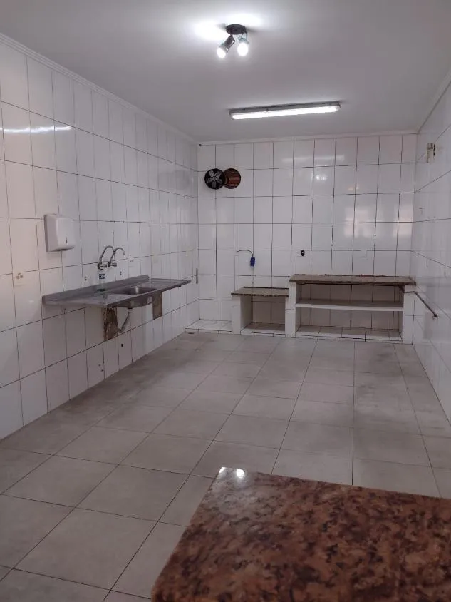 Imagem Imóvel Comercial à Venda em Amparo/SP - Oportunidade Estratégica para Investidores!