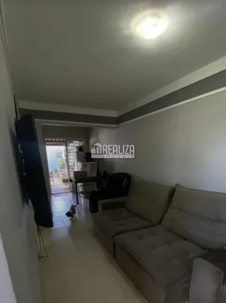 Imagem Casa com 3 dormitórios no Condomínio Moradas, no bairro Recreio dos Bandeirantes em Uberaba