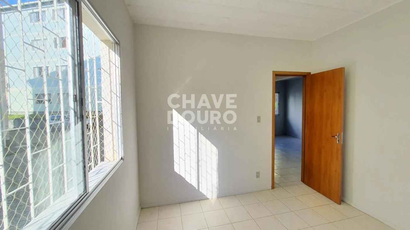 Imagem Apartamento térreo de 2 quartos com 1 vaga para aluguel em Araras Teresópolis