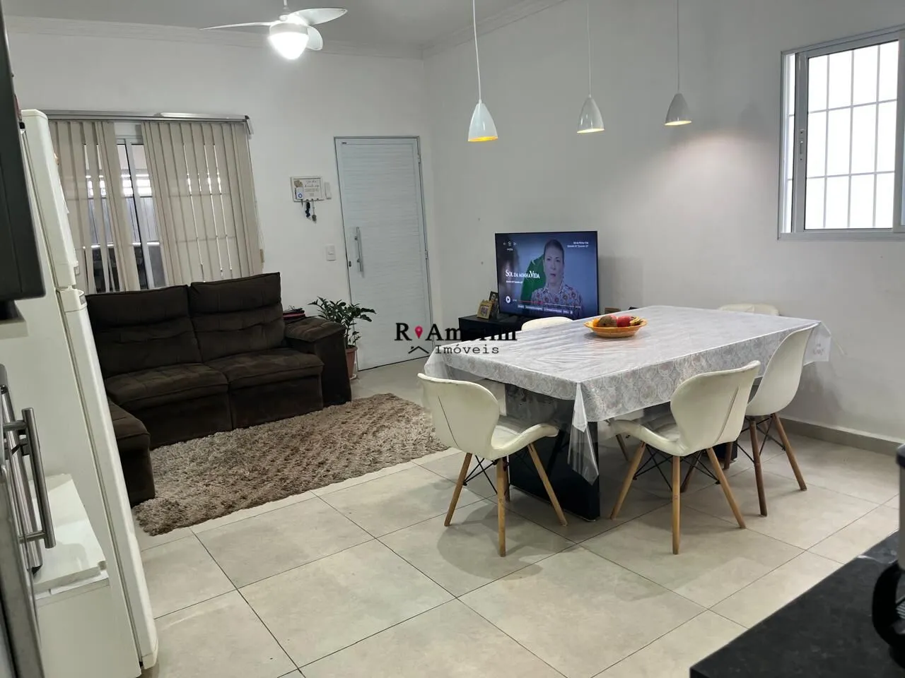 Imagem Casa muito charmosa a venda no Parque América em Itu