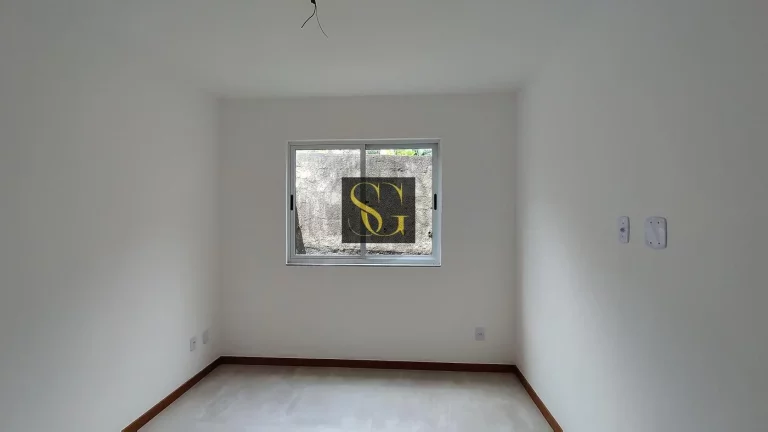 Imagem Casa para Venda em Teresópolis, Vargem Grande, 4 dormitórios, 1 suíte, 2 banheiros, 2 vagas