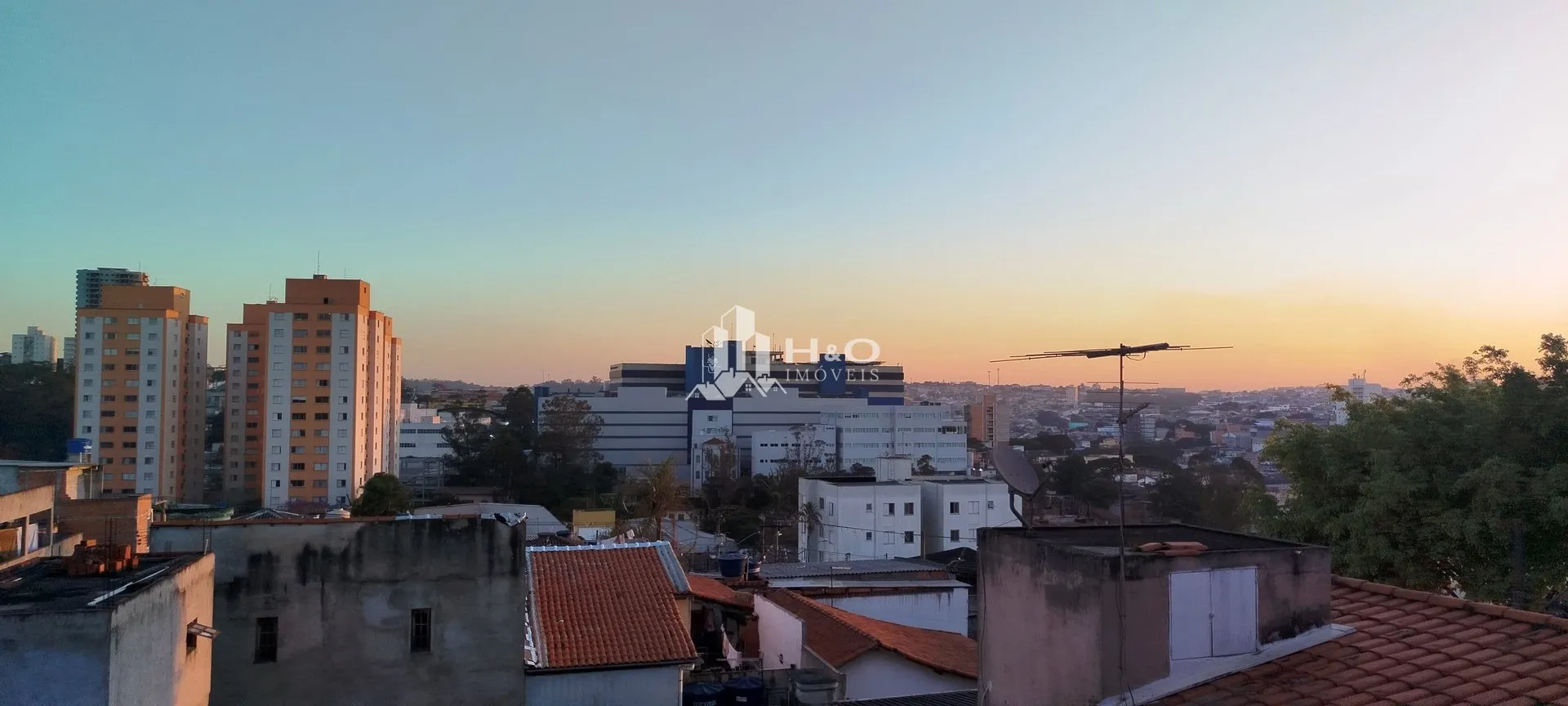 Imagem Sobrado em Condomínio Fechado em Itaquera - Próximo ao Hospital Santa Marcelina