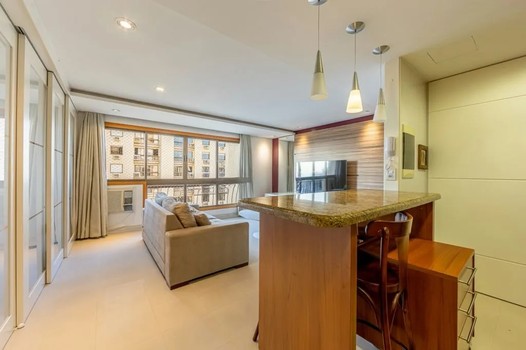 Imagem Apartamento 3 Dorm com Escritório e 2 Vagas