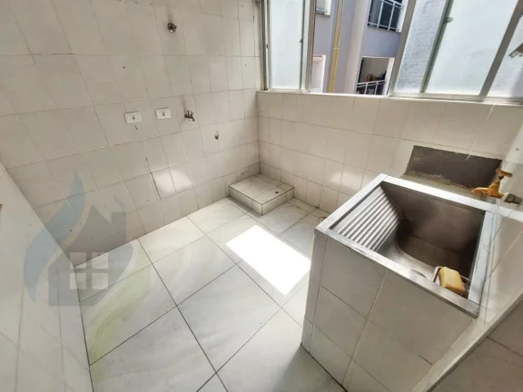 Imagem Apartamento com 145m², 4 dormitórios sendo 2 suítes, varanda, 3 banheiros, 2 vagas cobertas, em Rudge Ramos, São Bernardo do Campo