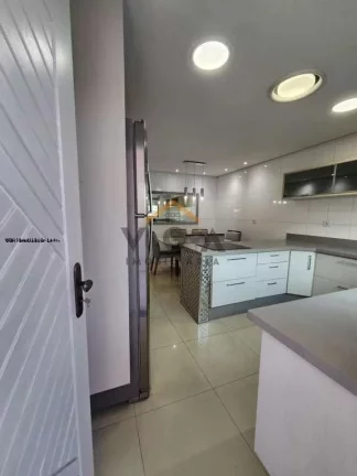 Imagem Sobrado para Venda em São Paulo, Vila Guilhermina, 3 dormitórios, 1 suíte, 3 banheiros, 3 vagas