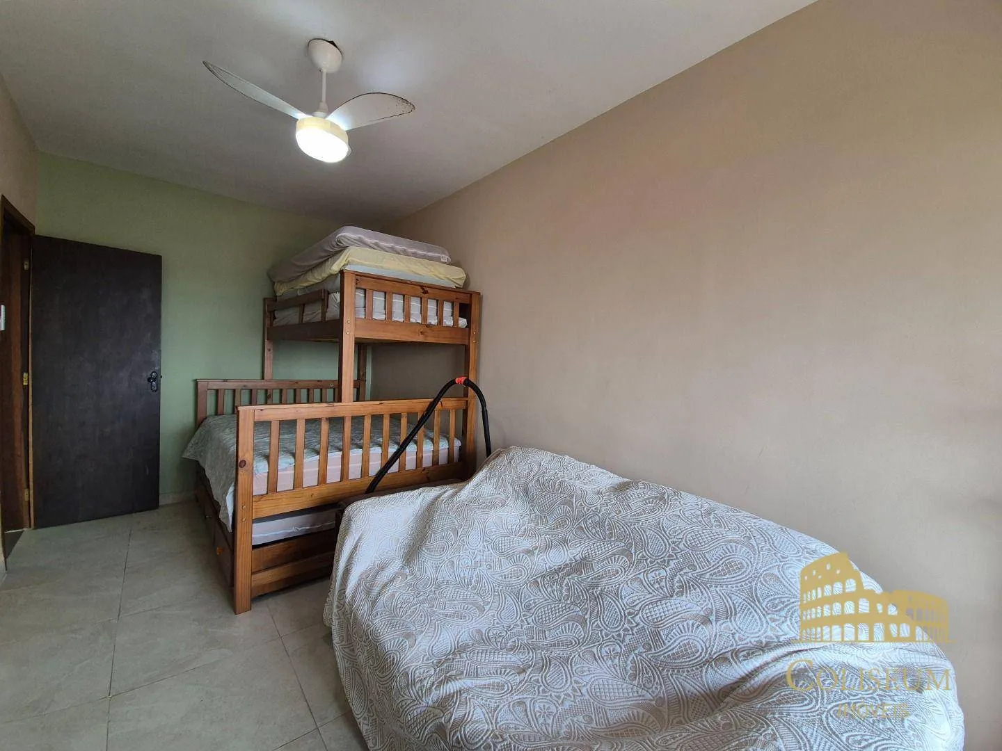 Imagem Apartamento com 1 dormitório à venda, 57 m² por R$ 380.000,00 - Balneário Pires - Praia Grande/SP