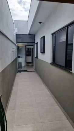 Imagem Casa térrea, 3 dormitórios (1 suíte), 2 vagas, Sjc.