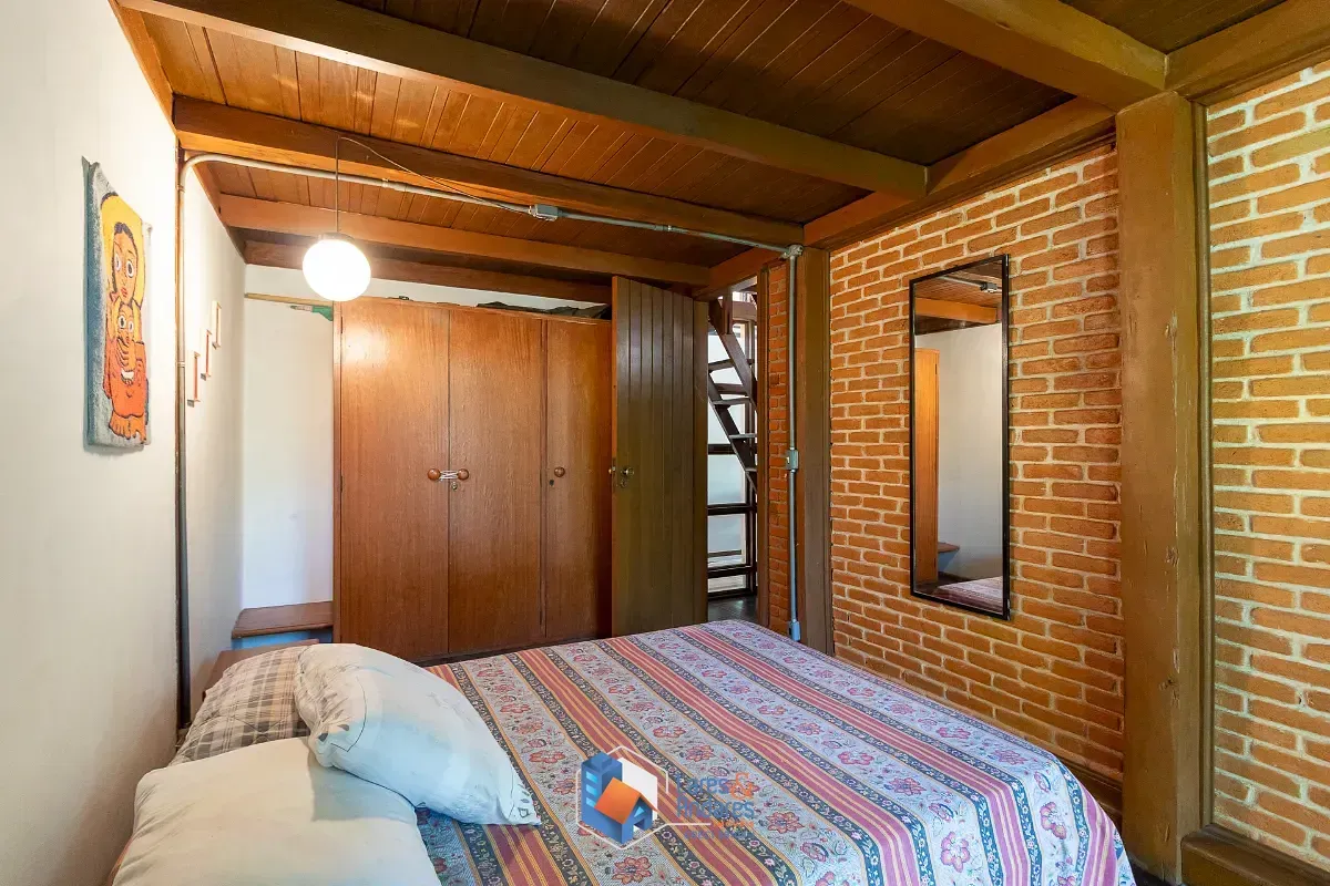 Imagem Casa comercial para venda em Parelheiros, 357m²