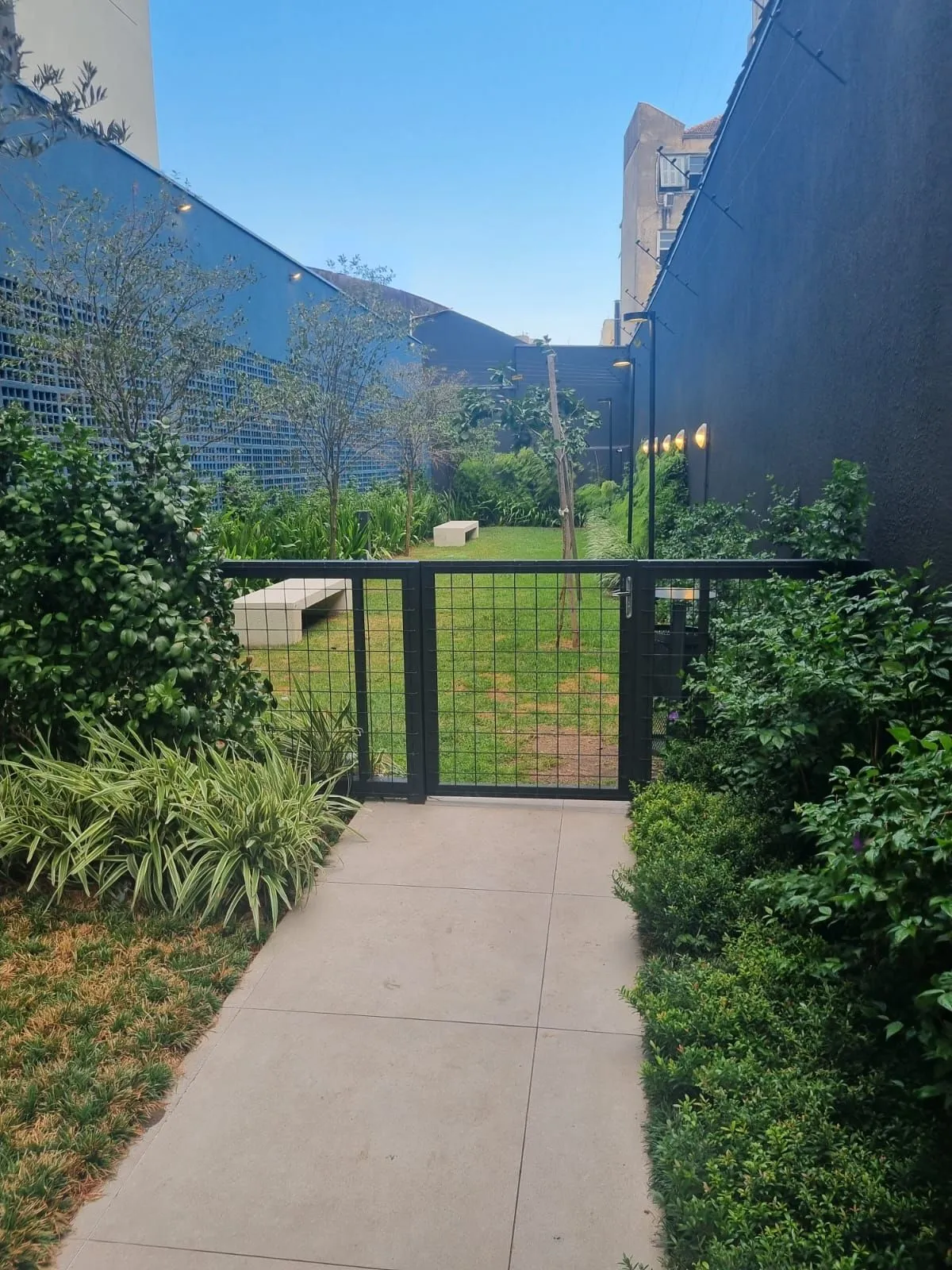 Imagem MÁFFER IMÓVEIS ALUGA - APARTAMENTO NOVO 1 DORMITÓRIO SEMI MOBILIADO C/ GARAGEM Rua José do Patrocínio, 527 - Cidade Baixa | Porto Alegre/RS ️ Empreendimento Melnick GO Próximo à UFRGS