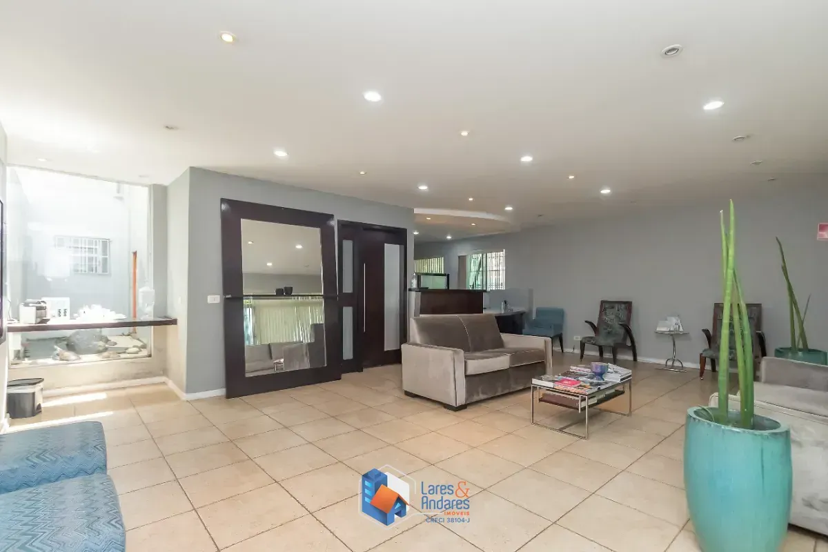 Foto do imóvel Casa comercial para venda em Moema, 265m² em Avenida Jandira