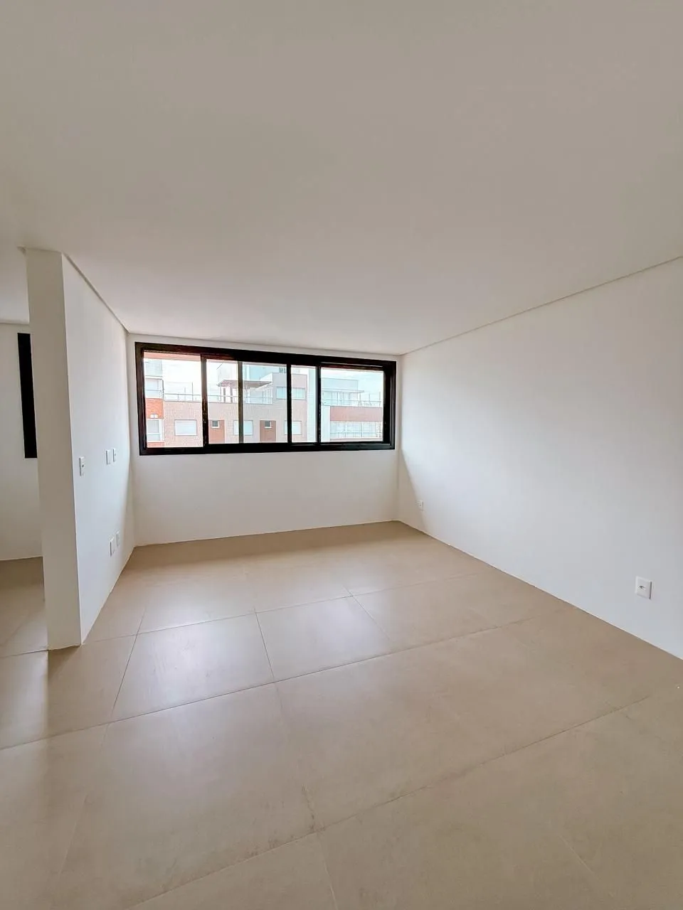 Imagem Apartamento à venda em Torres, Centro, com 2 quartos, 77.35m2