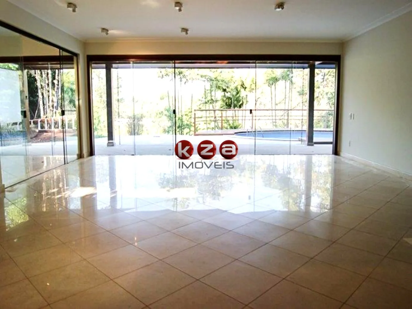 Imagem Luxuosa Casa em Condomínio à Venda em Campinas-SP, Condomínio Residencial Colina, Barão Geraldo, 4 Suítes, 3 Salas, 4 Vagas, 576m².