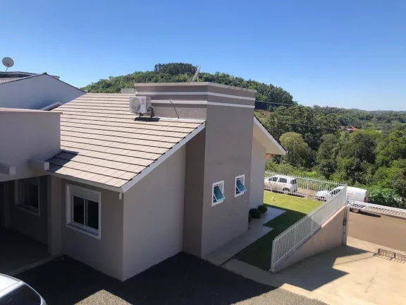 Imagem Casa para Venda em Concórdia, Portinari, 3 dormitórios, 1 suíte, 1 banheiro, 2 vagas