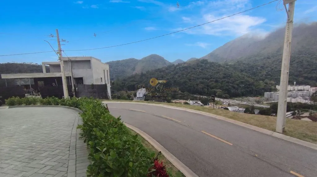 Imagem Terreno em Condomínio para Venda em Teresópolis / RJ no bairro Ermitage