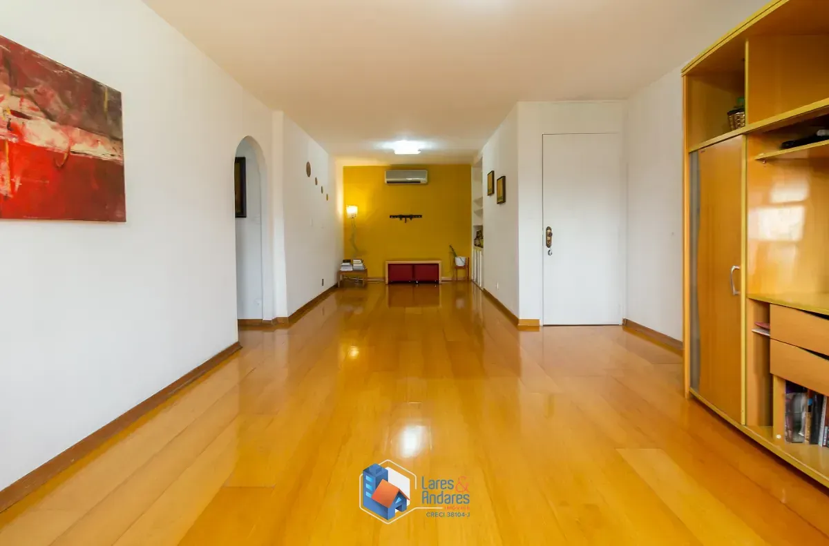 Foto do imóvel Apartamento para venda em Sumaré com 3 quartos, sendo 1 suíte, 141m² em Praça Irmãos Karmam