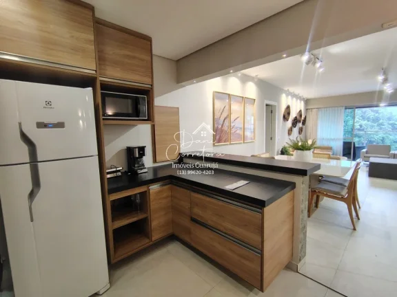 Imagem Apartamento atualizado e reformado com vista para o mar e lazer, 3 quartos com suíte e 2 vagas na Pitangueiras, Guarujá-SP - 165m² de área.