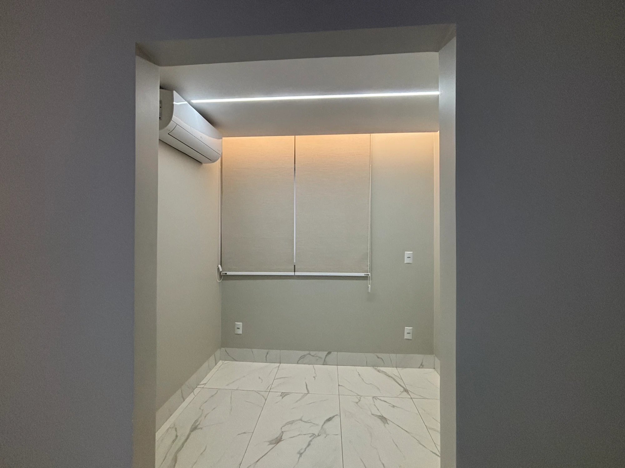 Imagem Casa de Condomínio com 3 Quartos à Venda, 170 m² em Jardim Vitória - Goiânia