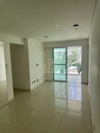 Foto do imóvel Apartamento com três quartos nascente varanda a venda em Alphaville l