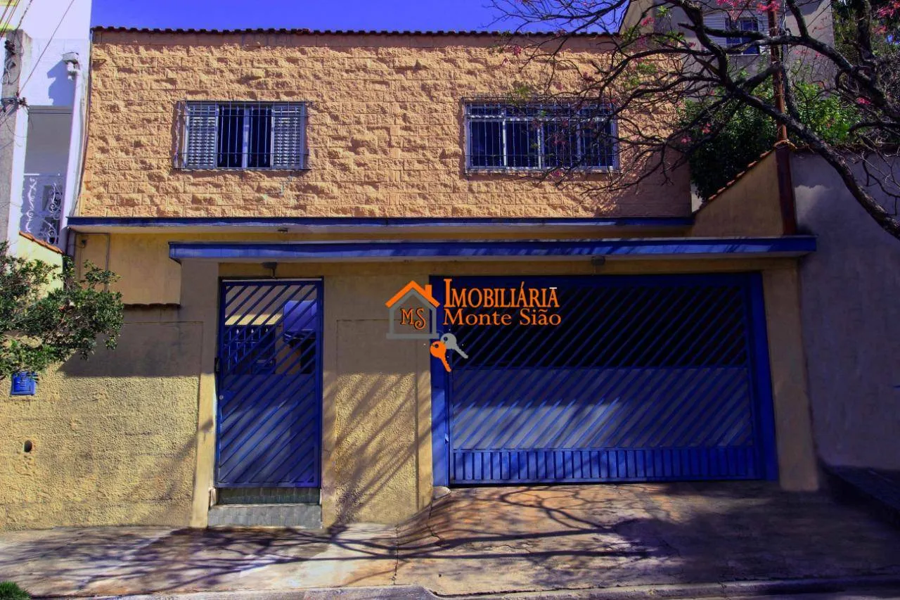 Imagem Sobrado com 4 dormitórios à venda, 178 m² por R$ 750.000,00 - Jardim Santa Mena - Guarulhos/SP